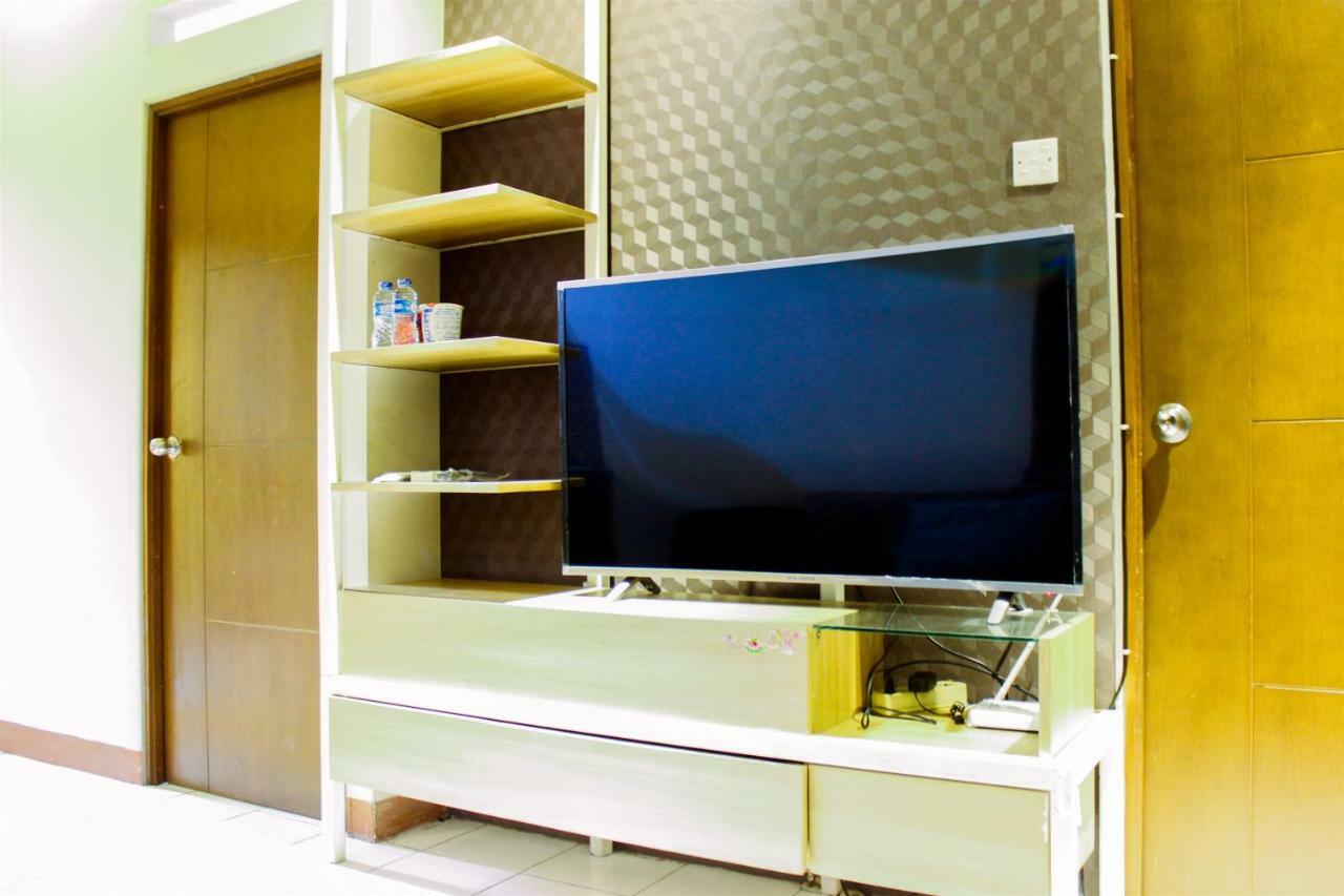 Relaxing 2br At Gateway Ahmad Yani Cicadas By Travelio Apartemen